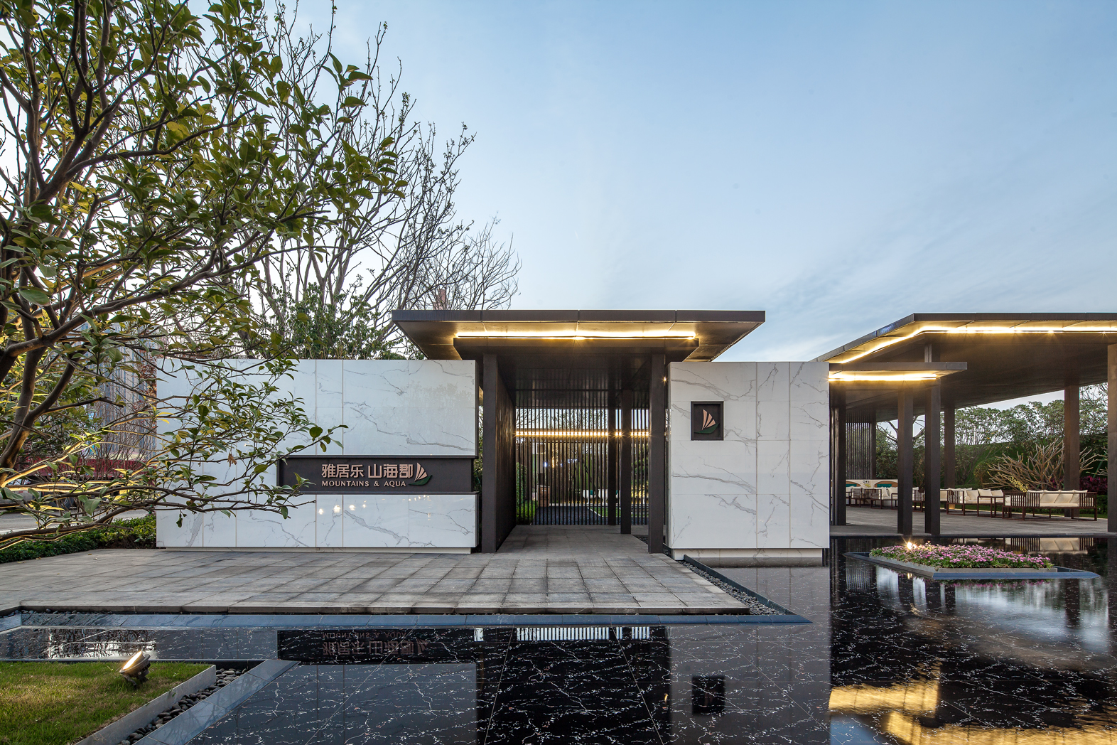 雅居樂山?？? />
                                        </a>

                                        <div   id=