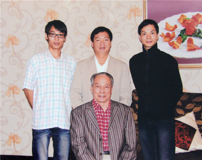 陳卓林與師傅羅家寶、師弟李江林、劉建科合影